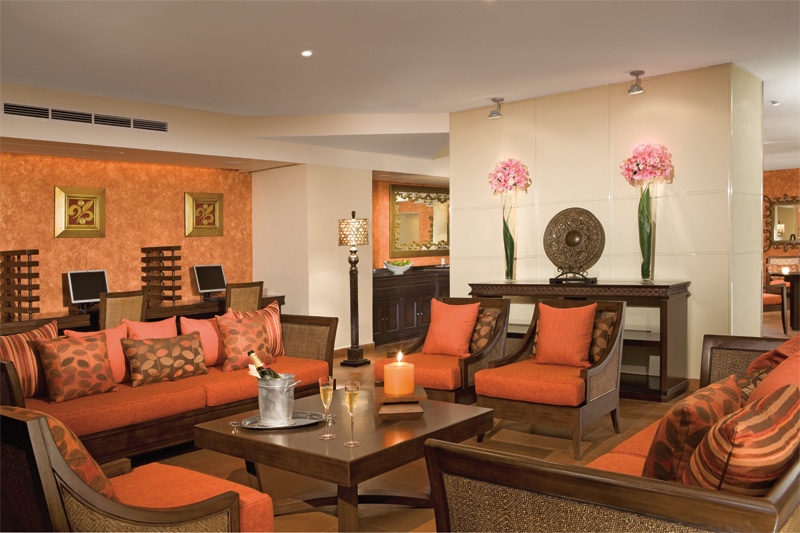 Dreams Riviera Cancun Preferred Club Lounge