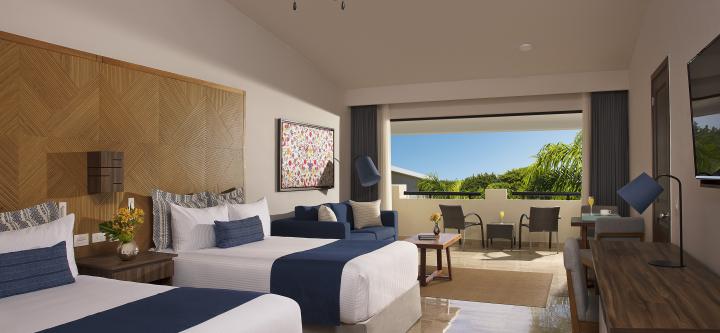 now sapphire family junior suite tropical view